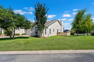 502 Winding Way, Fredericksburg, TX 78624 - Photo 2