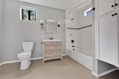 319 Pearl St, Kerrville, TX 78028 - Photo 20