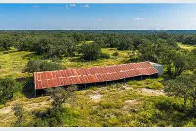 12995 Hackberry Rd, Rocksprings, TX 78880 - Photo 44