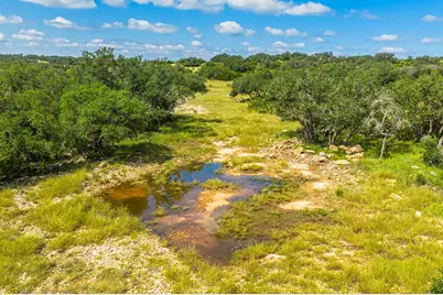 12995 Hackberry Rd, Rocksprings, TX 78880 - Photo 40
