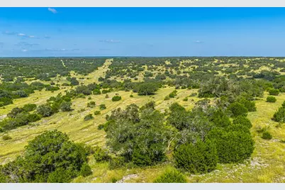 12995 Hackberry Rd, Rocksprings, TX 78880 - Photo 42