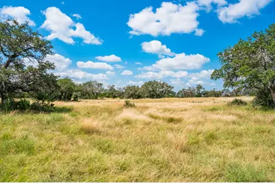 12995 Hackberry Rd, Rocksprings, TX 78880 - Photo 4