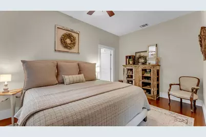 309 Fulton St, Fredericksburg, TX 78624 - Photo 22