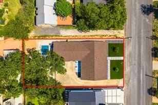 204 N Elk St, Fredericksburg, TX 78624 - Photo 54