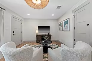 204 N Elk St, Fredericksburg, TX 78624 - Photo 34