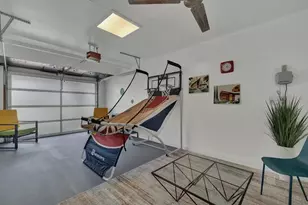 112 W Mulberry St, Fredericksburg, TX 78624 - Photo 16