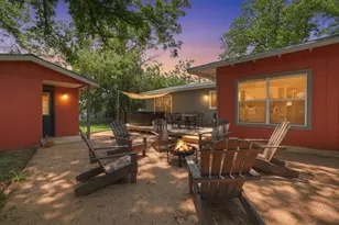 112 W Mulberry St, Fredericksburg, TX 78624 - Photo 2