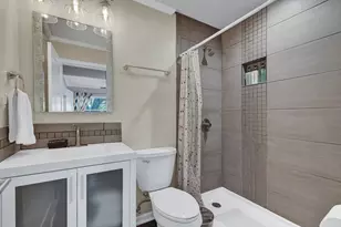 112 W Mulberry St, Fredericksburg, TX 78624 - Photo 14