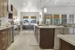 717 CHINKAPIN DR, Fredericksburg, TX 78624 - Photo 4