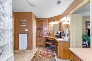 647 Funf Kinder Rd, Fredericksburg, TX 78624 - Photo 56