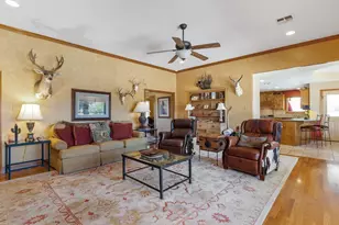 647 Funf Kinder Rd, Fredericksburg, TX 78624 - Photo 30