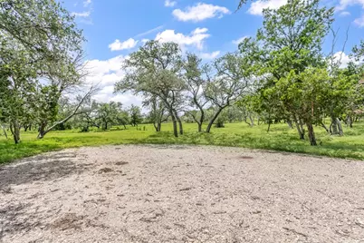 396 Royal Oaks Loop, Fredericksburg, TX 78624 - Photo 14