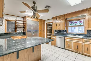 17 Roadrunner Dr, Fredericksburg, TX 78624 - Photo 44