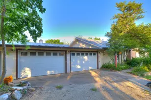 17 Roadrunner Dr, Fredericksburg, TX 78624 - Photo 20