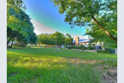 17 Roadrunner Dr., Fredericksburg, TX 78624 - Photo 2