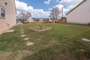 508 Winding Way, Fredericksburg, TX 78624 - Photo 22