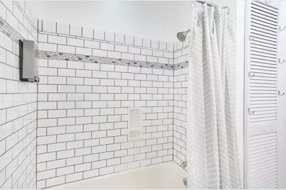 901 E Highway St, Fredericksburg, TX 78624 - Photo 8