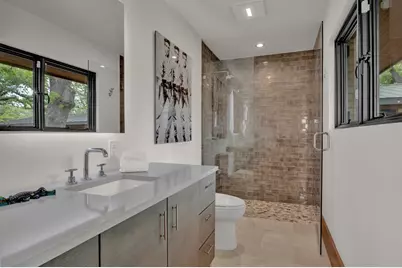 806 W Schubert St, Fredericksburg, TX 78624 - Photo 22