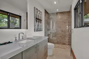 806 W Schubert St, Fredericksburg, TX 78624 - Photo 22