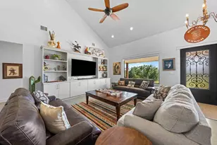 147 Gray Wolf, Blanco, TX 78606 - Photo 8