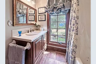815 Oxen Trail, Fredericksburg, TX 78624 - Photo 12