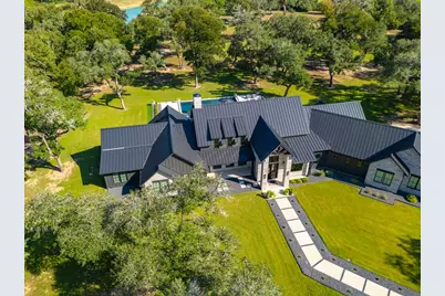 1301 County Rd 218, Weimar, TX 78962 - Photo 2