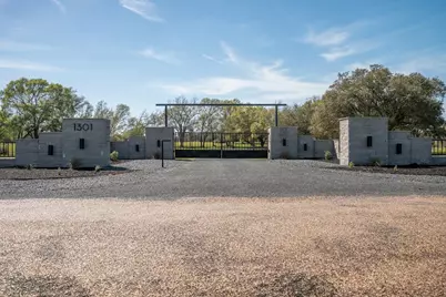 1301 County Rd 218, Weimar, TX 78962 - Photo 30