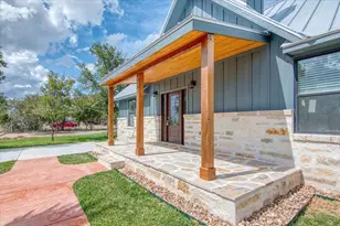 207 N Fourth St, Harper, TX 78631 - Photo 8