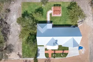 207 N Fourth St, Harper, TX 78631 - Photo 14