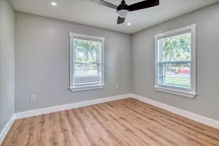 207 N Fourth St, Harper, TX 78631 - Photo 32