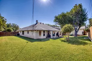 205 Edgewood Dr, Fredericksburg, TX 78624 - Photo 26