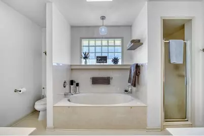 205 Edgewood Dr, Fredericksburg, TX 78624 - Photo 20