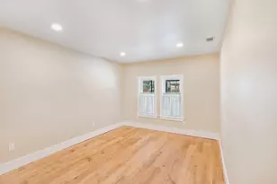 103 W Centre St, Fredericksburg, TX 78624 - Photo 18