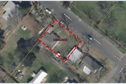 103 W Centre St, Fredericksburg, TX 78624 - Photo 34