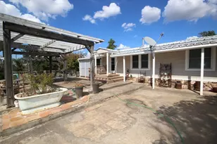 67 Hill Top Dr, Fredericksburg, TX 78624 - Photo 4