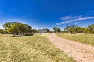 25525 Ranch Rd 2323, Fredericksburg, TX 78624 - Photo 34