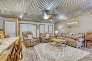 25525 Ranch Rd 2323, Fredericksburg, TX 78624 - Photo 16