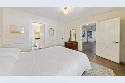 105 E Centre St, Fredericksburg, TX 78624 - Photo 36