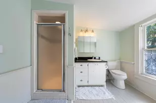 105 E Centre St, Fredericksburg, TX 78624 - Photo 22