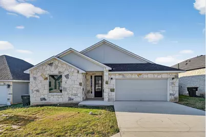 1603 Redwood Ct, Fredericksburg, TX 78624 - Photo 2
