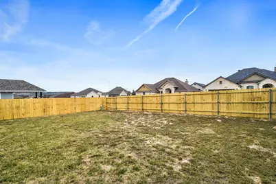1603 Redwood Ct, Fredericksburg, TX 78624 - Photo 32