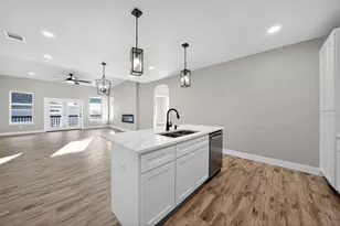 1603 Redwood Ct, Fredericksburg, TX 78624 - Photo 8