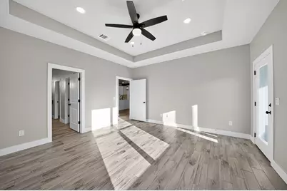 1603 Redwood Ct, Fredericksburg, TX 78624 - Photo 14