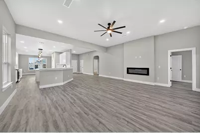 1604 Redwood Ct, Fredericksburg, TX 78624 - Photo 4