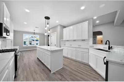 1604 Redwood Ct, Fredericksburg, TX 78624 - Photo 2