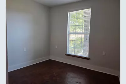 109 W Travis St #MH, Fredericksburg, TX 78624 - Photo 6