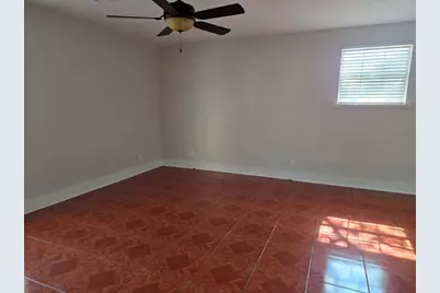 109 W Travis St #MH, Fredericksburg, TX 78624 - Photo 10