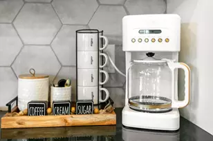 930 S Eagle St, Fredericksburg, TX 78624 - Photo 18