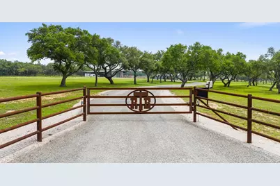 3431 Klett Ranch Rd, Johnson City, TX 78636 - Photo 1