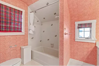 612 W San Antonio St, Fredericksburg, TX 78624 - Photo 32